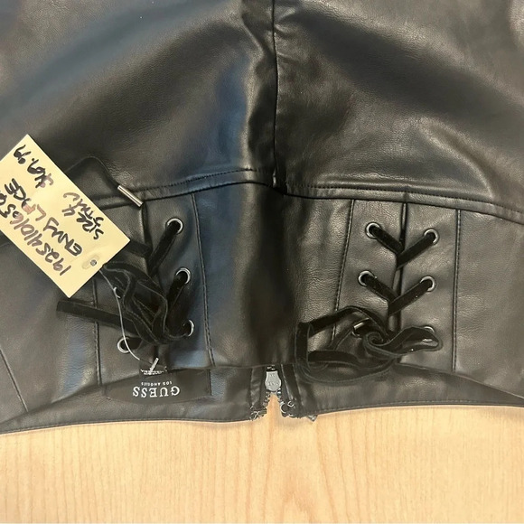 Guess Jeans vegan leather lace up pants with velvet laces size 4 (26 waste) NWT - Picture 6 of 9